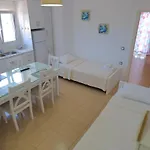 Hotel Mira Mare Ksamil