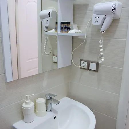 Mira Mare Hotell 4*