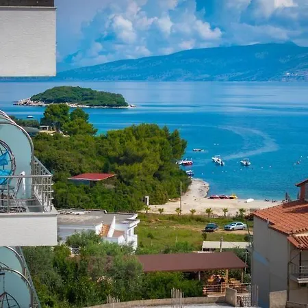 Mira Mare